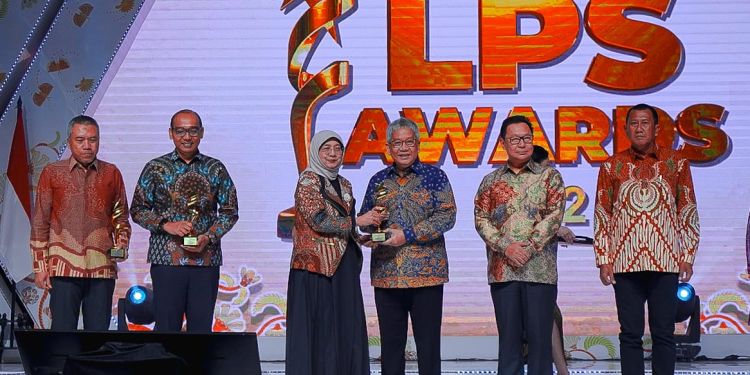 Dukung Inklusivitas Keuangan, bank bjb Raih LPS Banking Award 2023