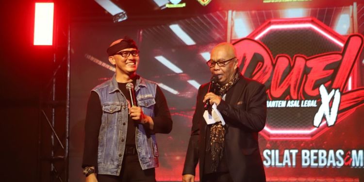 Edwin Senjaya Buka Tarung Pencak Silat Bebas dan MMA HUT Kopasgat