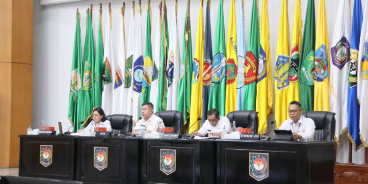 Kendalikan Inflasi, Irjen Kemendagri Minta Pemda Perhatikan Harga Cabai Merah dan Cabai Rawit