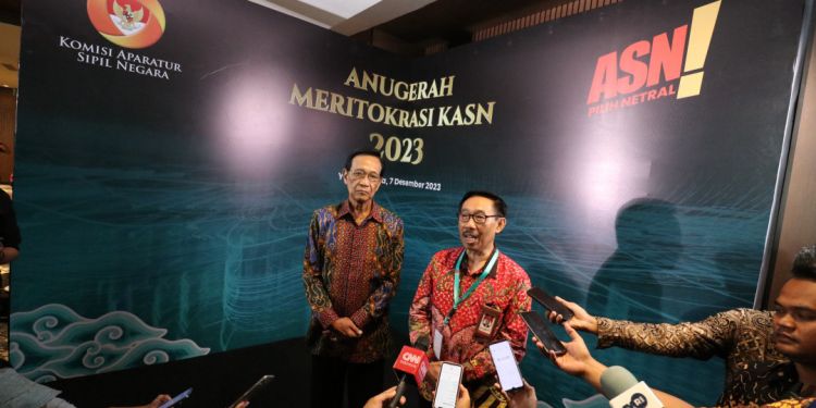 Pemdaprov Jabar Raih Penghargaan Meritokrasi dari KASN