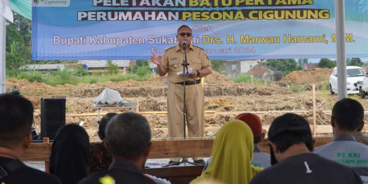 Letakkan Batu Pertama Perumahan Pesona Cigunung 2, Bupati Ingatkan Tersedianya Sumur Resapan dan RTH