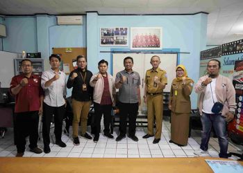 Hindari Jerat Rentenir dan Pinjol, Tedy Rusmawan Imbau Warga Pilih Koperasi