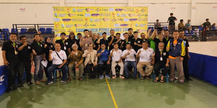 Kadispora Resmi Buka Turnamen Tenis Meja PTMSI Garut Cup Tahun 2024