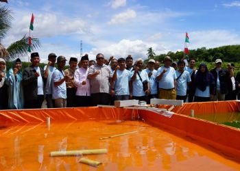 Ponpes Assalam Jadi Role Model Budidaya Sidat, Bupati: Realisasi One Pesantren, One Product