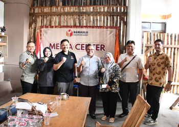 Kunjungan Kerja ke Bawaslu Garut, Komisi I DPRD Jawa Barat Menyoroti Soal TPS