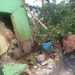 Pohon Besar Menimpa Rumah di Kecamatan Simpenan Sukabumi, Satu Orang Terluka