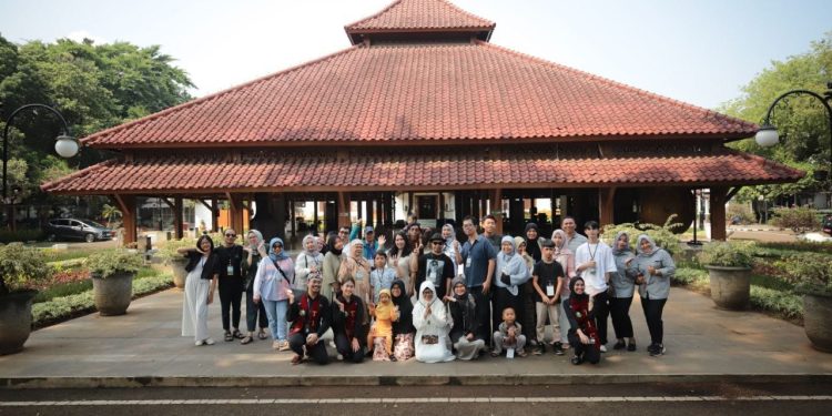 Pendopo Dibuka untuk Umum, Wisatawan Antusias Mengenal Sejarah Kota Bandung