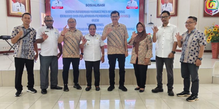 Aplikasi Simonel Dimanfaatkan Pemkab Fakfak, Bupati: Kota Bandung Mampu Tunjukan Perubahan dan Inovasi