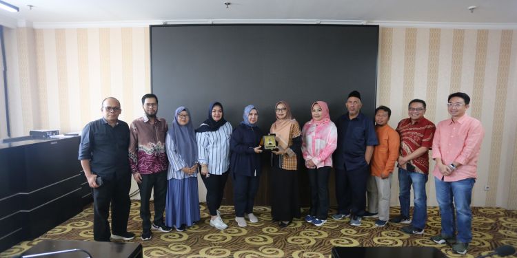 Sekretariat DPRD Jawa Barat Bahas Tugas dan Fungsi Banmus, Bapemperda Bersama DPRD Kalimantan Selatan