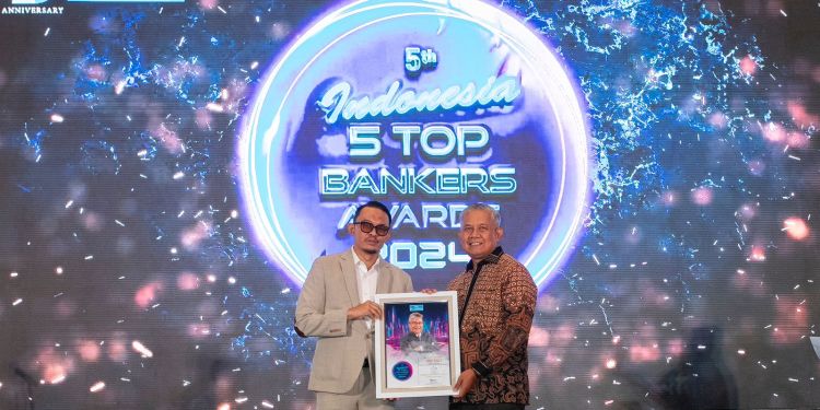 Yuddy Renaldi Sabet Penghargaan Indonesia 10 Top Banker Award 2024