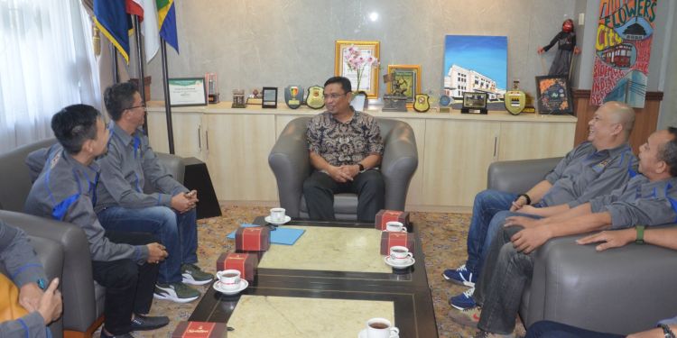 Diakhir Menjabat, Tedy Rusmawan Sampaikan Ucapan Selamat kepada Pengurus Pokja PWI Kota Bandung