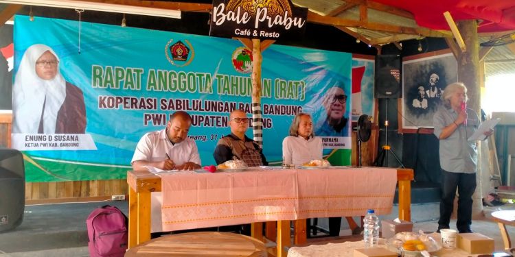 Pengurus dan Anggota Koperasi PWI Kabupaten Bandung Gelar RAT
