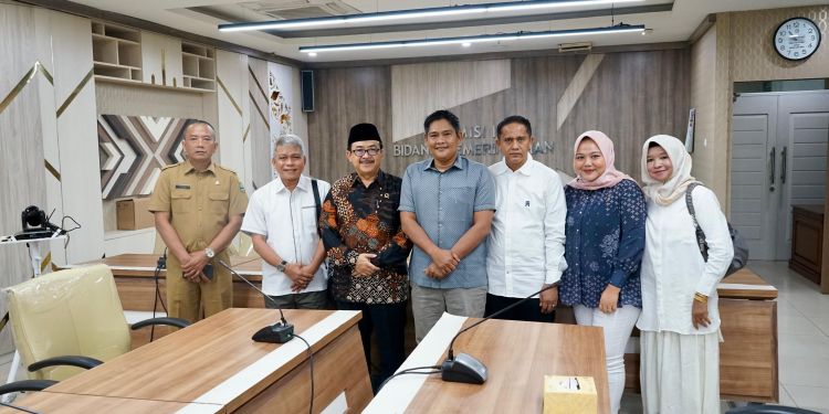 Komisi I DPRD Jawa Barat Terima Studi Banding Ranperda P2APBD DPRD Provinsi Jambi
