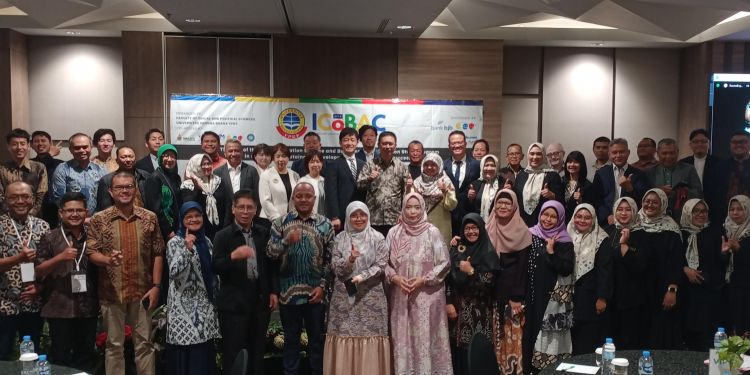 USB YPKP Bandung Sukses Menggelar Seminar Internasional Administrasi Bisnis dan Komunikasi