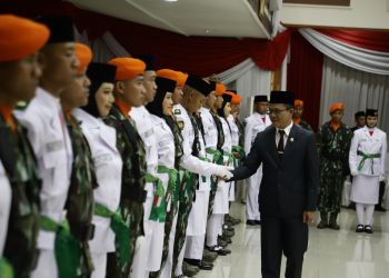 Bupati Bandung Kukuhkan Anggota Paskibraka Kabupaten Bandung