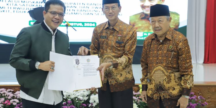 Kang DS Berharap PWRI Terus Memberikan Kontribusi Untuk Kemajuan Kabupaten Bandung