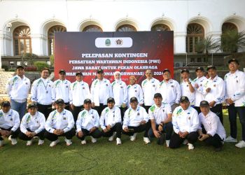 Pj. Gubernur Lepas Kontingen Porwanas Asal Jabar