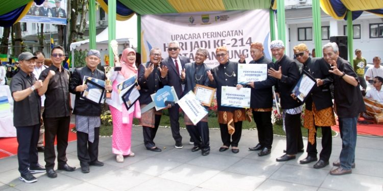ASN Berprestasi: Lomba Karya Tulis Jurnalistik HJKB ke-214 di Bandung Sukses Digelar