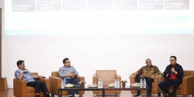 Panel Diskusi ‘Kunaon Bandung’: Andri Gunawan Bahas Peningkatan PAD