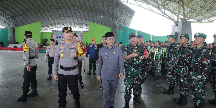 Forkopimda Kabupaten Bandung Apel Gelar Pasukan Persiapan Pengamanan Pilkada 2024