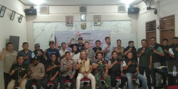 Panwascam Simpenan Mengadakan Sosialisasi dan Ikrar Netralitas Pilkada 2024