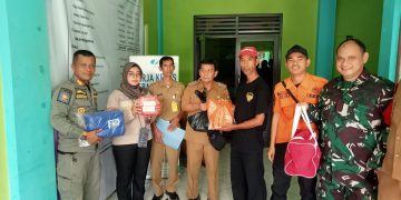 Tim Tanggap Bencana Kecamatan Simpenan Salurkan Bantuan Kepada Warga