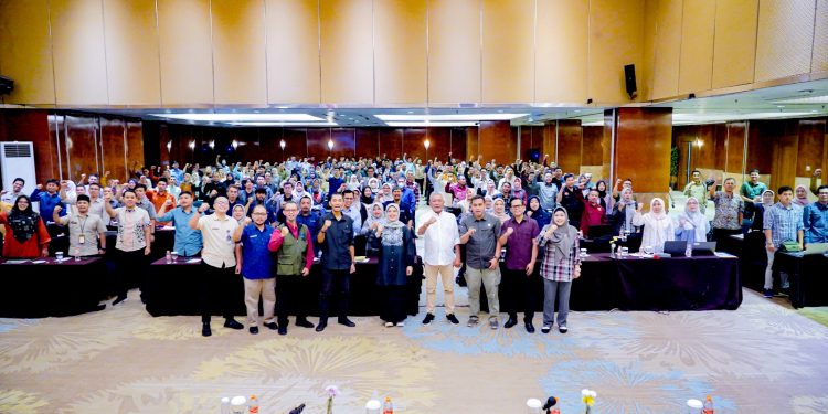 Desk Data Guru dan Tenaga Kependidikan SMA, SMK, SLB TA 2024/2025, Plh. Kadisdik: Selaraskan Data GTK di Jabar