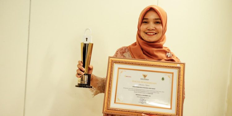 Disdik Jabar Raih Predikat Badan Publik Informatif Tahun 2024