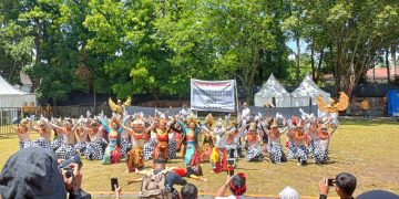 Tanamkan Kecintaan Terhadap Budaya Nusantara, SMAN 3 Bandung Gelar Fesbud “Madjavantri”