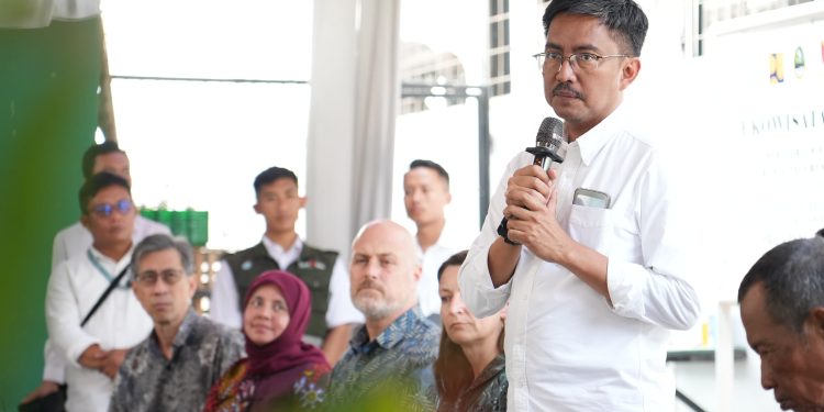 Dikky Achmad Sidik: TPS3R Salah Satu Solusi Permasalahan Sampah di Cekungan Bandung
