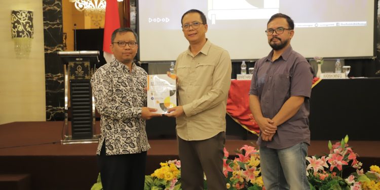 IPM Kabupaten Bandung 2024 Tertinggi Kedua Tingkat Kabupaten di Jawa Barat