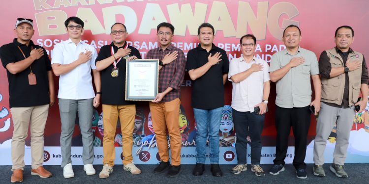 Penentu Masa Depan, Pjs. Bupati Bandung Pentingnya Partisipasi Aktif Pemilih Pemula di Pilkada Serentak 2024