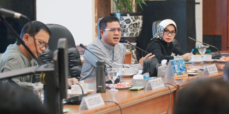 Jalankan Instruksi Presiden, Kang DS Perintahkan OPD Pangkas Perjalanan Dinas 50 Persen