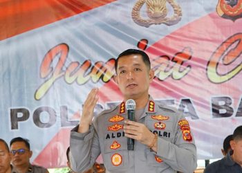 Masyarakat Soreang Sampaikan Aspirasi dalam Program Jumat Curhat Polresta Bandung