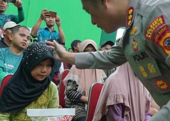 Sandra, Bocah 10 Tahun yang Hidup Sebatang Kara Diangkat Jadi Anak Angkat Polresta Bandung