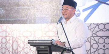 Hari Pertama Ngantor, Wagub Erwan Pilih Naik Motor ke Gedung Sate