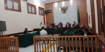 Kejanggalan Cek yang Dijadikan Bukti pada Sidang Kasus Dugaan Penggelapan Duit Rp100 Miliar Dipertanyakan Tim Kuasa Hukum Miming Theniko