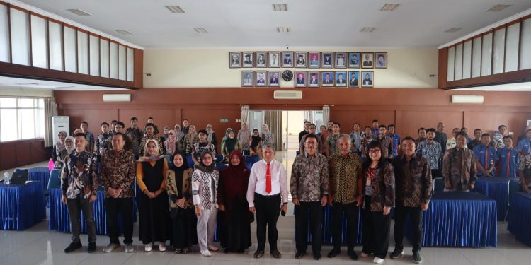 LLDIKTI Wilayah IV Jawa Barat Menjadi Tuan Rumah Bagi Acara Pengabdian Kepada Masyarakat yang bertema Service With Impact: Kunci Komunikasi dan Pelayanan Berkualitas oleh USBYPKP Bandung