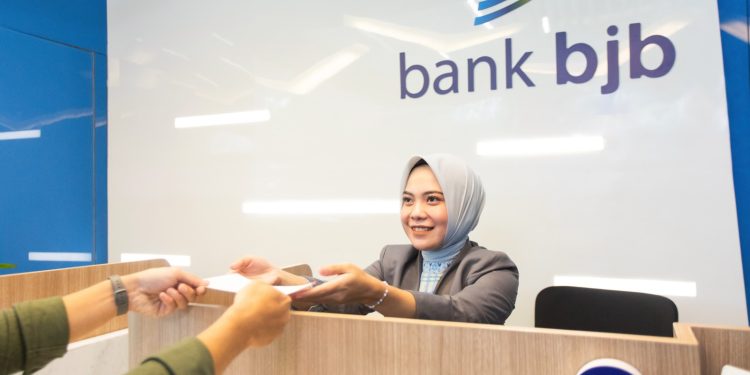 Layanan Operasional Terbatas dan Weekend Banking Selama Momen Ramadan Jelang Idulfitri untuk Memenuhi Kebutuhan Transaksi Nasabah bank bjb