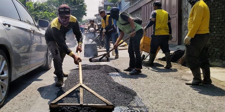 DPRD dan DSDABM Kota Bandung Berkolaborasi Wujudkan Infrastruktur yang Lebih Baik