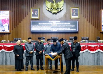 DPRD Kota Bandung Menggelar Rapat Paripurna Dengan Tiga Agenda Strategis