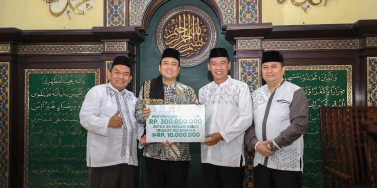 Safari Ramadan Kecamatan Andir, Wakil Wali Kota Bandung Sampaikan Keunggulan Bulan Suci