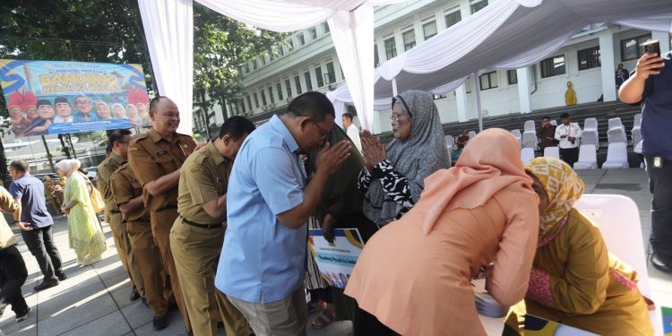 Toni Wijaya Hadiri Peluncuran Program ‘Bandung Nyaah ka Indung’