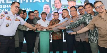 Kang DS Resmikan Pasar Sehat Banjaran, Pasar dengan Masjid Indah Mirip Masjid Nabawi