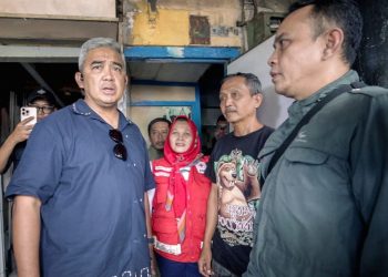 Sekali Lagi, Wali Kota Bandung Minta Warga yang Tinggal di Pinggir Sungai Pindah