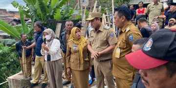 Wakil Wali Kota Bandung Tinjau Lokasi Longsor di Sukajadi, Tegaskan Penertiban Bangunan di Bantaran Sungai