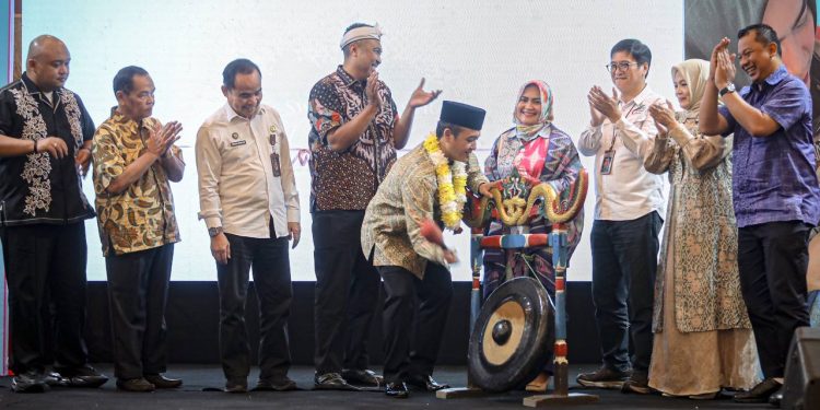 Festival Swarna Wastra Nusantara Hadir di Bandung, Angkat Keindahan dan Nilai Budaya Kriya Indonesia