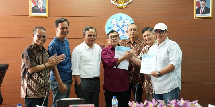 Hendry Ch Bangun dan Zulmansyah Sekedang Sepakati Panitia Kongres PWI