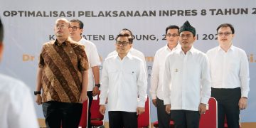 Menko Muhaimin Tegaskan Warga Miskin Tidak Boleh Lebih dari Lima Tahun Menerima Bantuan Sosial