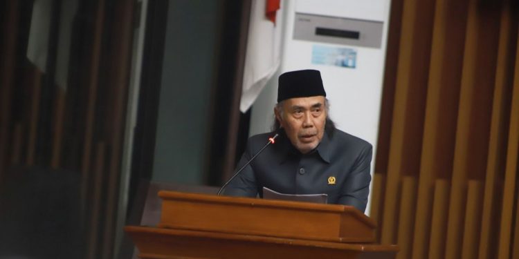 Fraksi PDI Perjuangan Paparkan Pandangan Umum terkait Raperda Perubahan APBD 2025